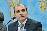 Aplicação de 2% do PIB em ciência e tecnologia tem apoio de representante do governo