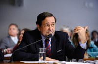 Walter Pinheiro propõe teto para doações e fim do financiamento empresarial nas eleições