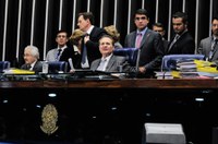 Depois de rejeitar requerimentos, Plenário vota MP 664
