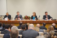 Frente Parlamentar contra a Pirataria é lançada no Congresso