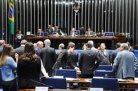 Votação de MPs do ajuste fiscal marca a semana 