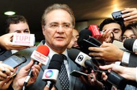 Renan diz que não há definição sobre o recesso parlamentar