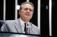 Renan destaca medidas de austeridade do Senado