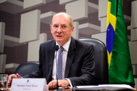 Governo pode ficar impedido de editar medida provisória em período de recesso