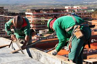 Multa para construtora que atrasar entrega de imóveis pode ir a Plenário