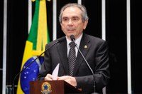 Raimundo Lira comemora recursos para infraestrutura na Paraíba