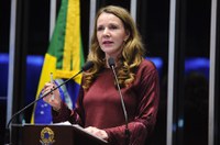 Vanessa Grazziotin aplaude decreto que facilita comércio entre Tabatinga e cidade colombiana