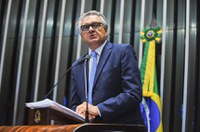 Lula e PT saquearam o Brasil, diz Ronaldo Caiado 