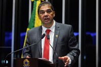 Hélio José diz que governo do DF precisa investir em turismo para minimizar a crise