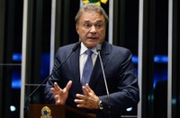 Alvaro Dias: Brasil reagiu à impunidade dos corruptos e pediu o fim de um modelo político falido