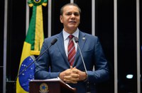Ataídes Oliveira considera ida de Lula para a Casa Civil 'um tapa na cara dos brasileiros'