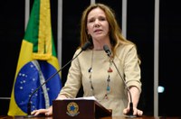 Vanessa Grazziotin nega que Lula assuma Casa Civil para fugir da Lava Jato