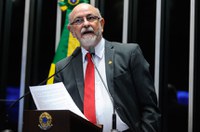 Donizeti Nogueira critica texto que desobriga Petrobras de participar de partilha do pré-sal 