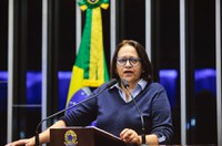 Investigações da Lava-Jato devem ser feitas na legalidade, diz Fátima Bezerra