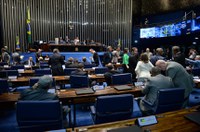 Plenário aprova três nomes para diretoria da Anac