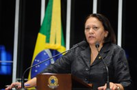 Fátima Bezerra chama sessão da Câmara que votou impeachment de 'espetáculo grotesco'