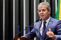  Jorge Viana reitera que prazo para compor a comissão do impeachment é de 48h