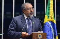Paulo Paim defende eleições diretas para presidente  