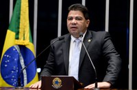 Cidinho Santos sugere programa de recuperação fiscal e revisão de leis trabalhistas