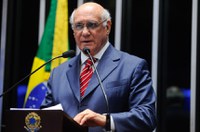 Lasier Martins pede avanços na reforma do pacto federativo