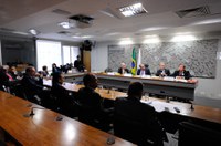 Jazidas no Gabão são oportunidade para empresas brasileiras, diz embaixador