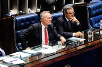 Julgamento final de Dilma deve começar em 25 ou 26 de agosto, diz Renan