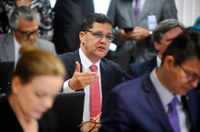 Brasil precisa virar a página, diz Ferraço sobre processo de impeachment