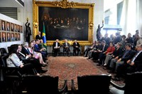 Líderes partidários definem roteiro de sessão que vai decidir sobre impeachment