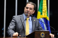 Eduardo Lopes diz que governo Dilma era autoritário   