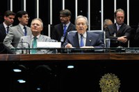 Plenário decide se Dilma deve ser julgada por crime de responsabilidade