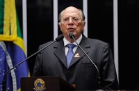 Dilma tornou-se 'indigna' de presidir o Brasil, diz Miguel Reale Júnior 