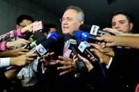 Renan espera conclusão de julgamento de Dilma para dia 30
