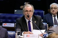 Alto quorum para impeachment evita injustiça, avalia Dalirio Beber