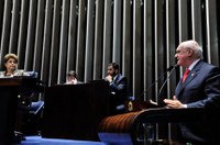 Lasier se diz convencido de que Dilma cometeu crime fiscal