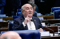 Para Flexa Ribeiro, Dilma diz que Brasil está mais preparado contra crises externas