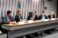Brasil poderá ter 1,2 milhão de consumidores geradores de energia em 2024