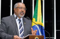 Paulo Paim critica impunidade no caso da Boate Kiss