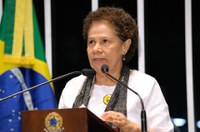 Regina Sousa lamenta por participantes de audiência pública terem sido barrados no Senado