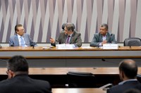 Reestruturação da Eletrobrás coloca em risco sistema elétrico, alertam funcionários