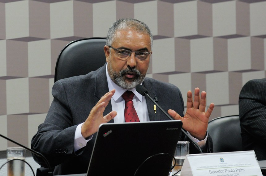 O relatório do senador Paulo Paim (PT-RS) recomenda a aprovação do projeto