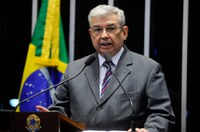 Garibaldi Alves Filho elogia governo por empregar as Forças Armadas no combate à violência