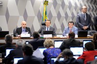 CCJ aprova Alexandre de Moraes para o STF; Plenário vota nesta quarta
