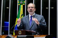 Armando Monteiro manifesta preocupação com crise na segurança de Pernambuco