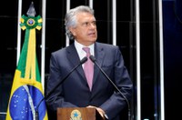 Ronaldo Caiado diz que cobrança do Funrural gera insegurança na agropecuária