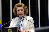 Lúcia Vânia defende crédito subsidiado para as Santas Casas 