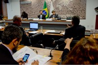 Comissão faz audiências para discutir MP que muda política de preço dos remédios