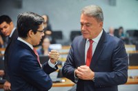 Leitura de relatório da PEC do foro privilegiado deve ocorrer quarta-feira