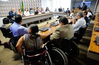 Mais de um terço dos trabalhadores não conseguirá se aposentar, dizem participantes de audiência