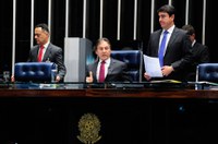 Eunício anuncia reunião da bancada do Nordeste com Temer para reduzir juros de fundos constitucionais