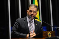 Eduardo Lopes ressalta melhorias na proposta de reforma da Previdência